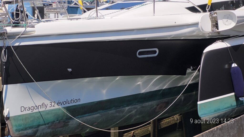 wrapping-covering-trimarans-bateau-boat-voilier-arcachon-marseille-collioure-sete-narbonne-hendaye-cannes-nice-antibes